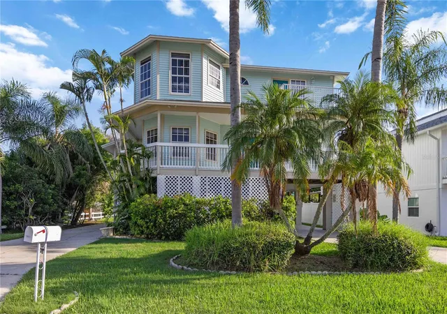 1st image of 13951 Harbor View Dr, Seminole, FL 33776 | MLS# A4702752