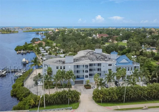 Photo 2 of Condo for sale at 516 Tamiami Trl S #306, Nokomis, FL 34275 | MLS# A4702754 | Listing updated on 2026-09-27