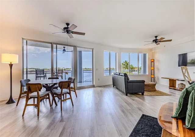 Photo 3 of Condo for sale at 516 Tamiami Trl S #306, Nokomis, FL 34275 | MLS# A4702754 | Listing updated on 2026-09-27