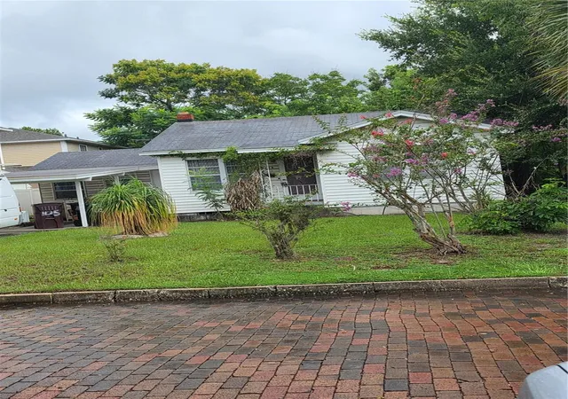 1st image of 105 E Orlando St, Orlando, FL 32804 | MLS# O6432883