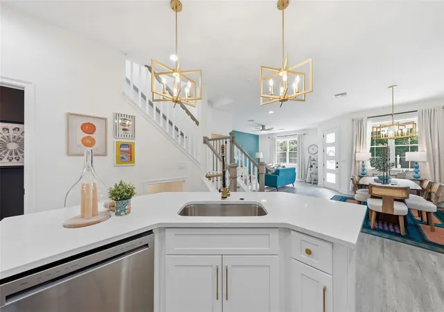 4th image of 1012 Farmstead St, Eustis, FL 32736 | MLS# S5155477