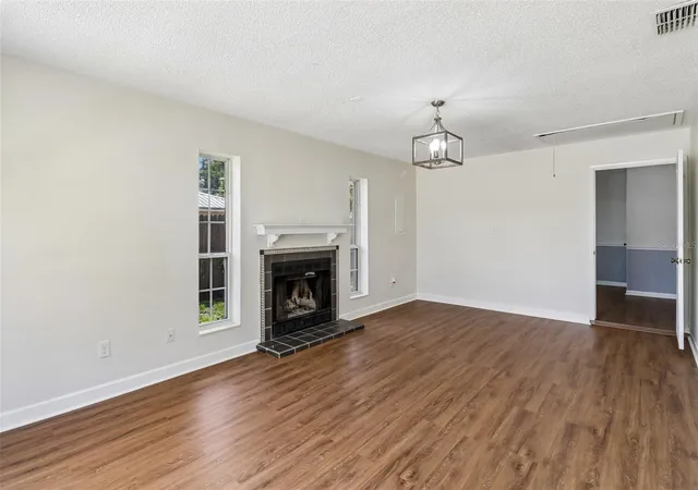 Photo 3 of Single family home for sale at 2718 Shadywood Pl, Lakeland, FL 33810 | MLS# TB8538074 | Listing updated on 2026-10-28