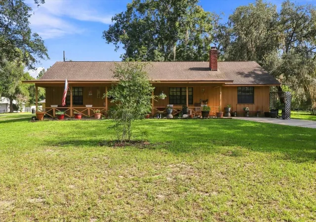 Photo 3 of Single family home for sale at 4553 E Shorewood Dr, Hernando, FL 34442 | MLS# OM730216 | Listing updated on 2026-09-12