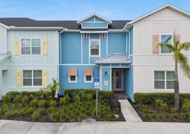 Photo 2 of Townhouse for sale at 8201 Surf St, Kissimmee, FL 34747 | MLS# S5155480 | Listing updated on 2026-08-13