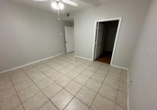 Listing Photo 5 - Condo for sale in building located at 9310 Lake Chase Island Wy, TAMPA, FL 33626 - Unit #9310