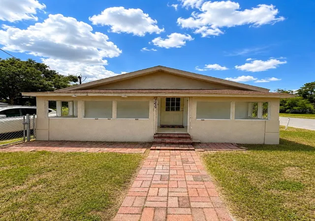 1st image of 1239 Avenue K, Haines City, FL 33844 | MLS# O6432901