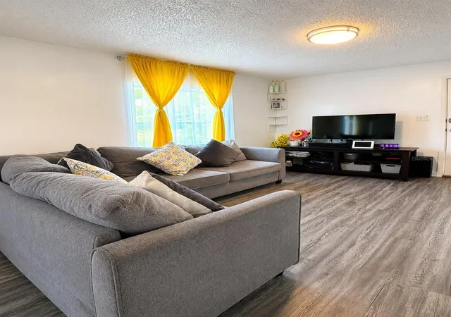 5th image of 1239 Avenue K, Haines City, FL 33844 | MLS# O6432901