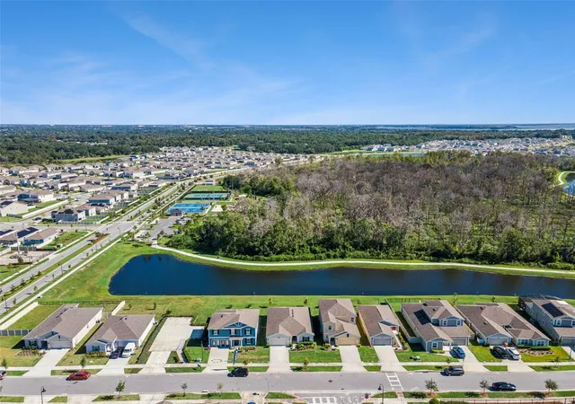 2nd image of 2009 Myrtle Pine St, Kissimmee, FL 34746 | MLS# O6432907
