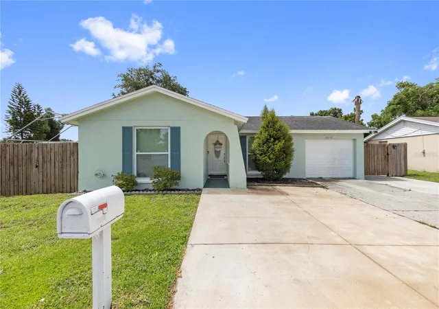 Photo 1 of Single family home for sale at 10112 Enchanted Oaks Ct, Tampa, FL 33615 | MLS# TB8538106 | Listing updated on 2026-09-30