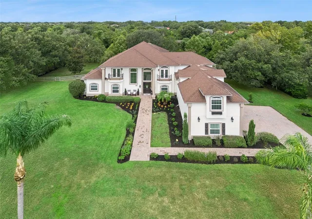 3rd image of 4282 Mckinnon Rd, Windermere, FL 34786 | MLS# O6432910