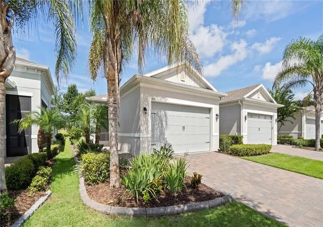 Photo 1 of House for sale at 1896 Flora Pass Pl, Kissimmee, FL 34747 | MLS# O6432911 | Listing updated on 2026-08-25