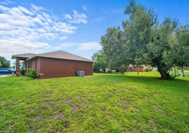 19th image of 2331 Jaylen Watkins St, Fort Myers, FL 33916 | MLS# TB8538115