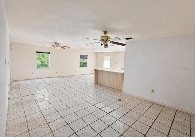 2nd image of 6806 Se 215th St, Hawthorne, FL 32640 | MLS# O6432928