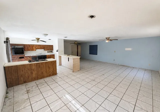3rd image of 6806 Se 215Th St, Hawthorne, FL 32640 | MLS# O6432928