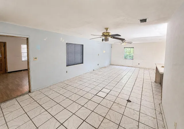 4th image of 6806 Se 215Th St, Hawthorne, FL 32640 | MLS# O6432928