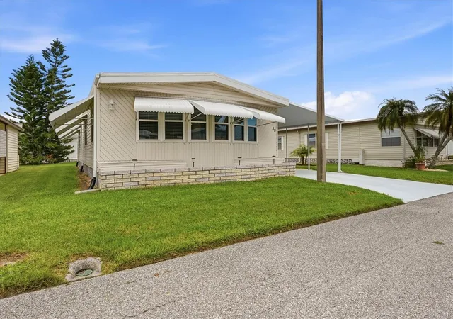 1st image of 808 53rd Ave E #88, Bradenton, FL 34203 | MLS# A4702769
