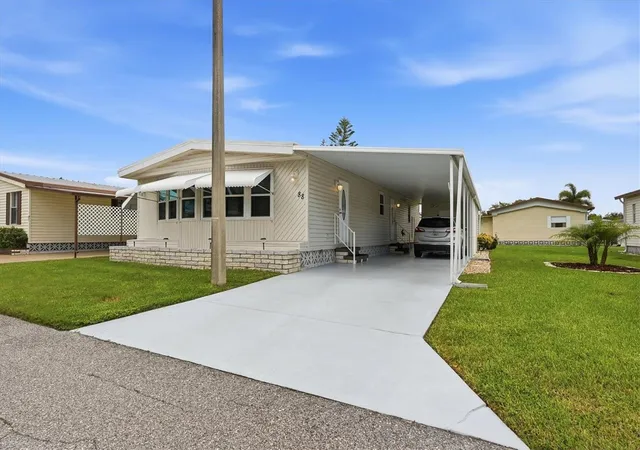 3rd image of 808 53Rd Ave E #88, Bradenton, FL 34203 | MLS# A4702769
