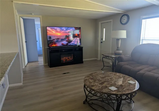 3rd image of 1385 Kiskadee Dr, Englewood, FL 34224 | MLS# A4702770