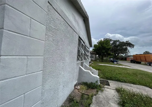 5th image of 852 Shirley St, Sebring, FL 33870 | MLS# A4702771
