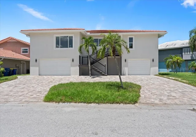 Photo 2 of Single family home for sale at 5151 Porpoise Pl, New Port Richey, FL 34652 | MLS# TB8538138 | Listing updated on 2026-09-02