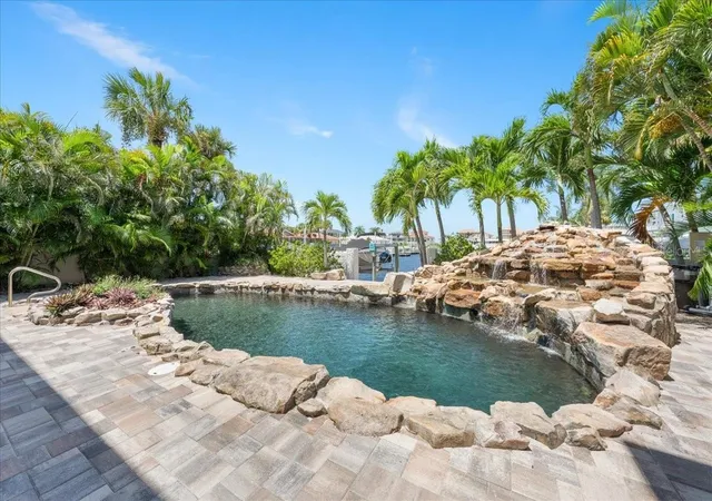 Photo 4 of Single family home for sale at 5151 Porpoise Pl, New Port Richey, FL 34652 | MLS# TB8538138 | Listing updated on 2026-09-02