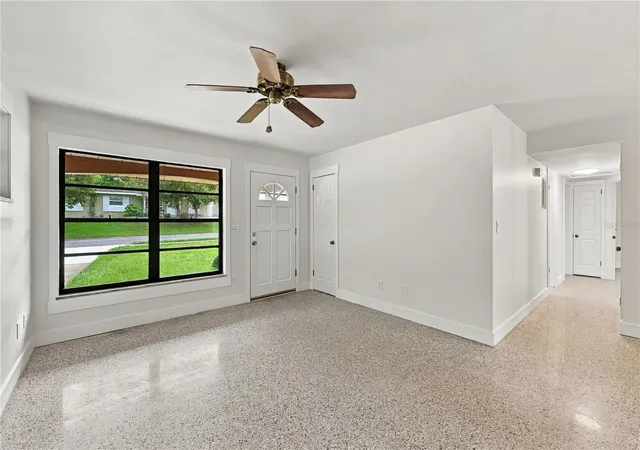 Photo 3 of Single family home for sale at 107 Oak St, Altamonte Springs, FL 32714 | MLS# O6432950 | Listing updated on 2026-10-08