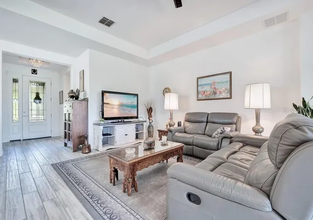 Photo 3 of Single family home for sale at 1314 Eggleston Dr, Deland, FL 32724 | MLS# V4950685 | Listing updated on 2026-09-16
