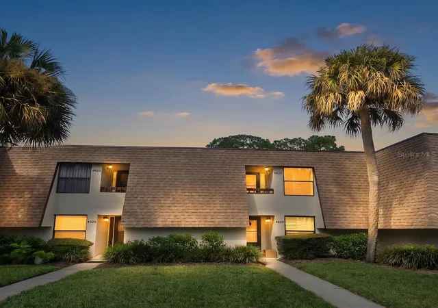 Photo 1 of Sale Pending at 4626 Ringwood Meadow #25, Sarasota, FL 34235 | MLS# A4702779 | Listing updated on 2026-10-02