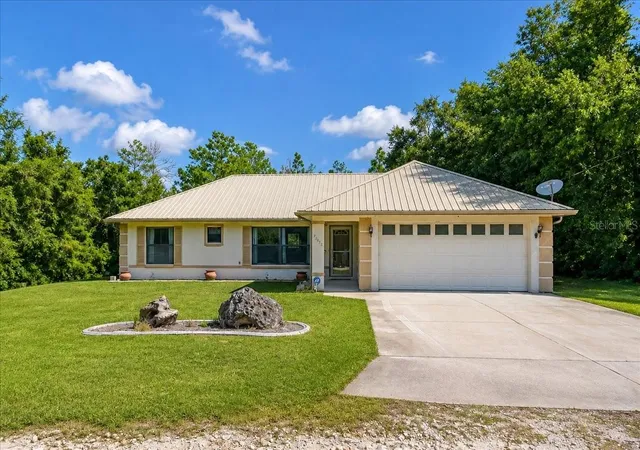 Single family home for sale at 21875 NE 135th Lane, FORT MC COY, FL 32134 | MLS# OM730230