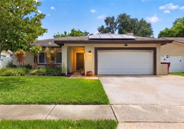 1st image of 1977 Citrus Hill Rd, Palm Harbor, FL 34683 | MLS# A4702781