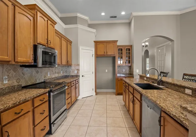 Photo 1 of Single family home for sale at 8281 Lake James Dr, Lakeland, FL 33810 | MLS# L4964229 | Listing updated on 2026-10-29