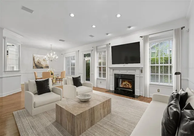 2nd image of 5323 Bayshore Blvd #F, Tampa, FL 33611 | MLS# TB8538175