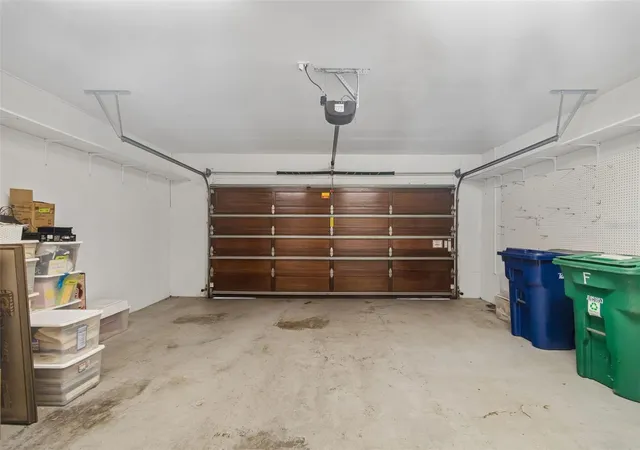 2nd image of 5323 Bayshore Blvd, TAMPA, FL 33611