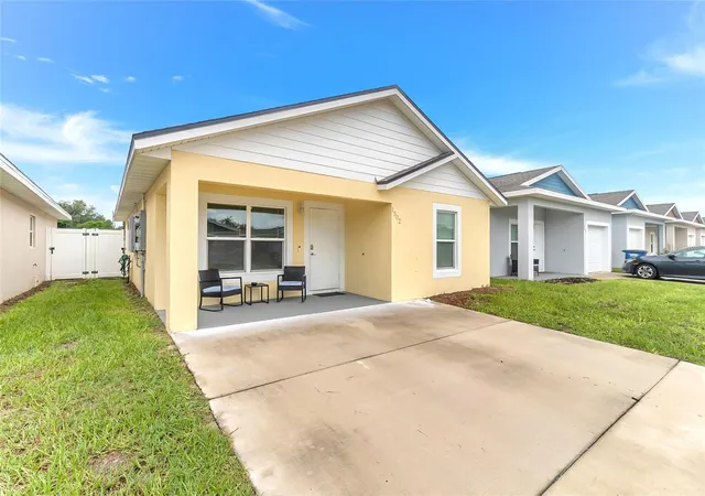 2nd image of 1502 Las Villas Blvd, Sebring, FL 33870 | MLS# O6432981