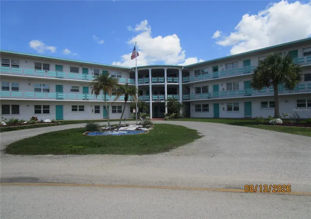 3rd image of 1900 59th Avenue N #115, Saint Petersburg, FL 33714 | MLS# TB8538176