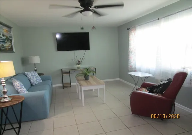 4th image of 1900 59th Avenue N #115, Saint Petersburg, FL 33714 | MLS# TB8538176