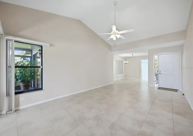 Photo 3 of Single family home for sale at 214 Southampton Dr #327, Venice, FL 34293 | MLS# A4702785 | Listing updated on 2026-09-22
