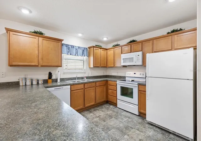 Photo 3 of Single family home for sale at 2192 Shanewood Ct, The Villages, FL 32162 | MLS# G5116383 | Listing updated on 2026-09-08