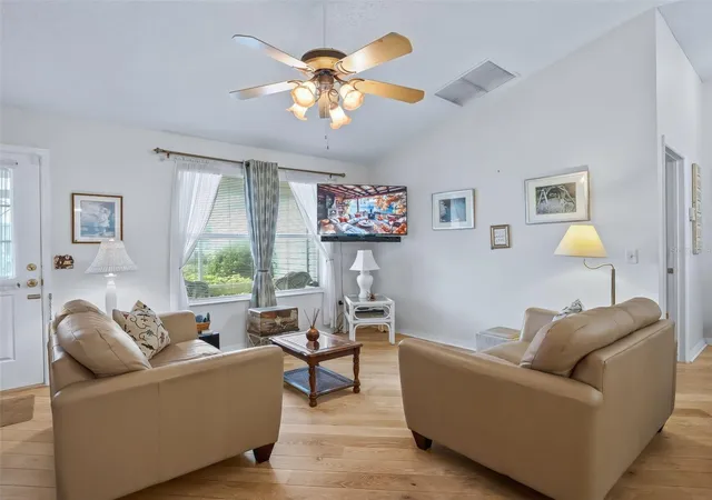 Photo 4 of Single family home for sale at 9671 SE 168th Maplesong Ln, The Villages, FL 32162 | MLS# O6433003 | Listing updated on 2026-09-03