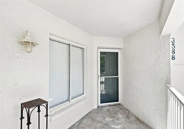 4th image of 3588 Indigo Pond Dr #12, Palm Harbor, FL 34685 | MLS# TB8538204
