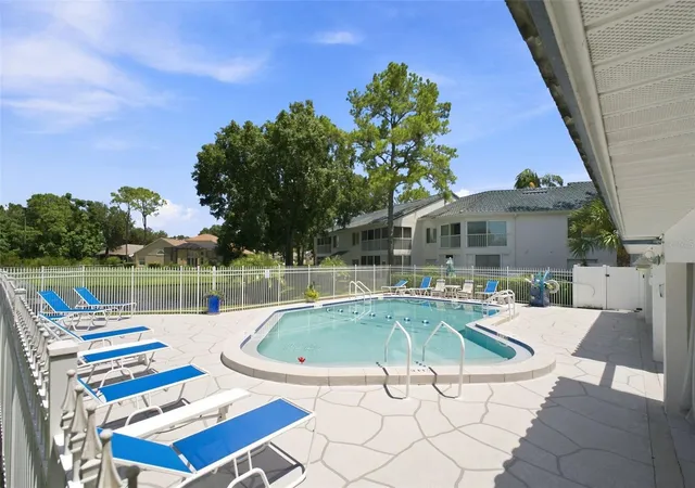 2nd image of 3588 Indigo Pond Dr, PALM HARBOR, FL 34685