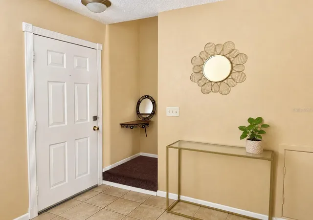 Photo 2 of Condo for sale at 7011 Waterside Dr, Tampa, FL 33617 | MLS# TB8538205 | Listing updated on 2026-08-13