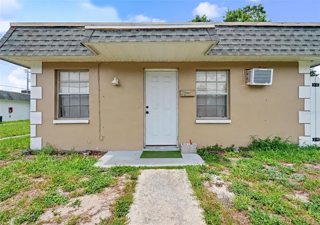 1st image of 5513 Oceanic Rd, Holiday, FL 34690 | MLS# TB8538219
