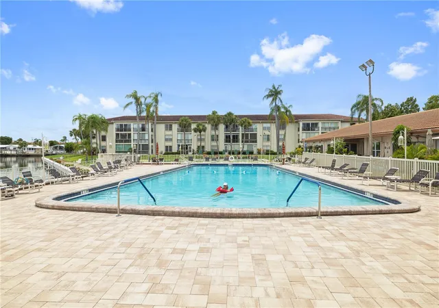 Photo 2 of Condo for sale at 19029 Us Hwy 19 N #3-1, Clearwater, FL 33764 | MLS# TB8538220 | Listing updated on 2026-10-17