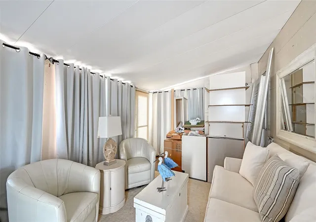 Photo 3 of Manufactured home for sale at 36 Twin Shrs Blvd, Longboat Key, FL 34228 | MLS# A4702801 | Listing updated on 2026-08-29