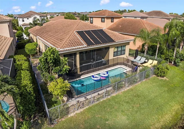 Photo 2 of Single family home for sale at 10035 Chesapeake Bay Dr, Fort Myers, FL 33913 | MLS# C7529517 | Listing updated on 2026-08-14