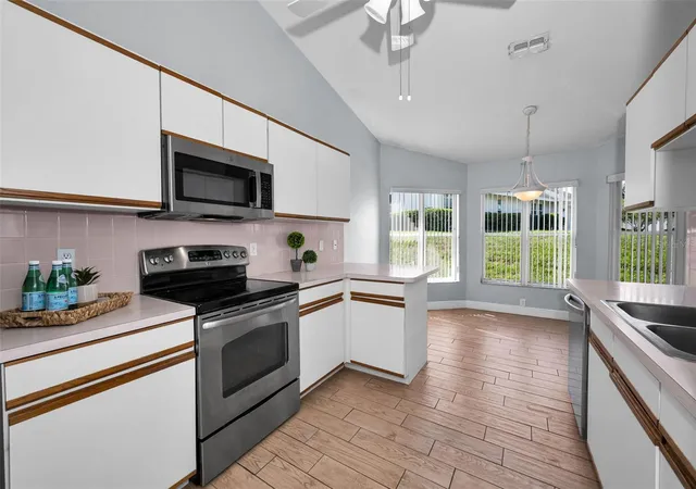 Photo 3 of Single family home for sale at 8919 Keats Dr, Hudson, FL 34667 | MLS# TB8538233 | Listing updated on 2026-10-06