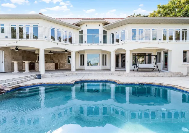 Photo 3 of Single family home for sale at 8605 Bay Shore Cvs, Orlando, FL 32836 | MLS# O6433035 | Listing updated on 2026-09-30