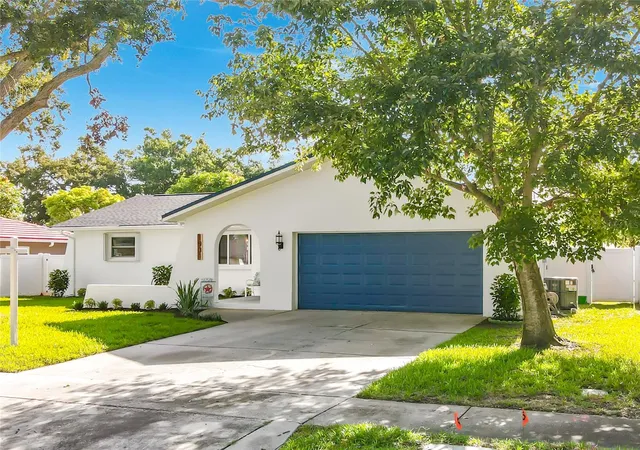 2nd image of 1931 Valencia Wy, Clearwater, FL 33764 | MLS# O6433051