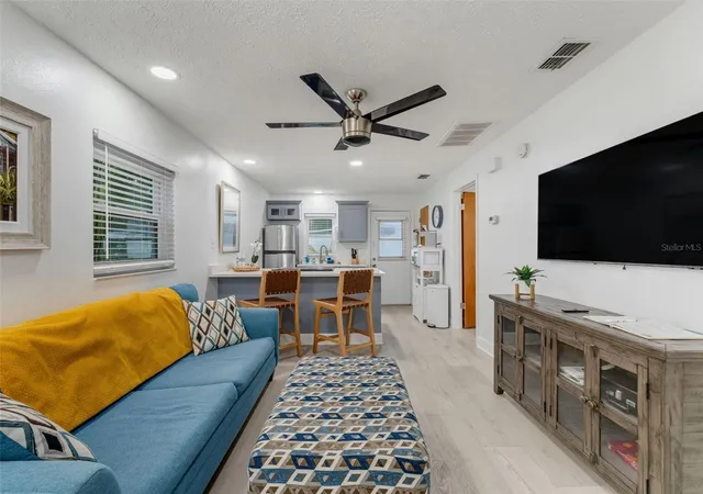 Listing Photo 3 - Condo for sale in building located at 5635 Montana Ave, NEW PORT RICHEY, FL 34652